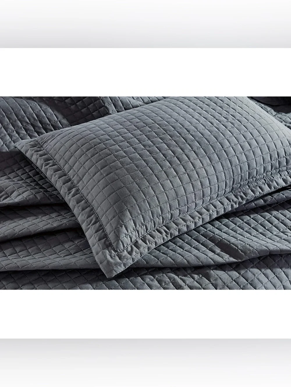 Gray Quilted Queen 3 piece Bedspread Set